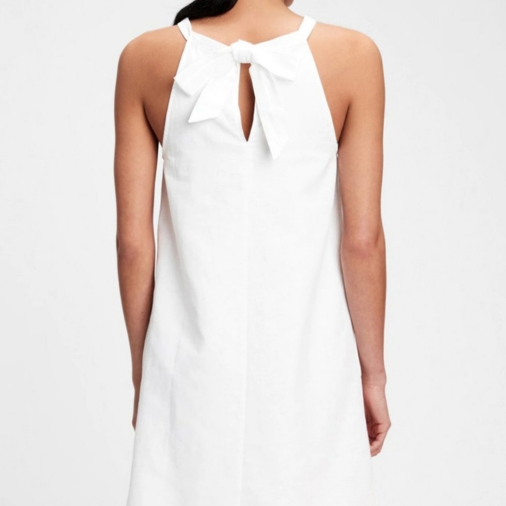 55 Linen 45 Cotton White Summer Dress Size 10 , Approx. Large Halter Tie Back